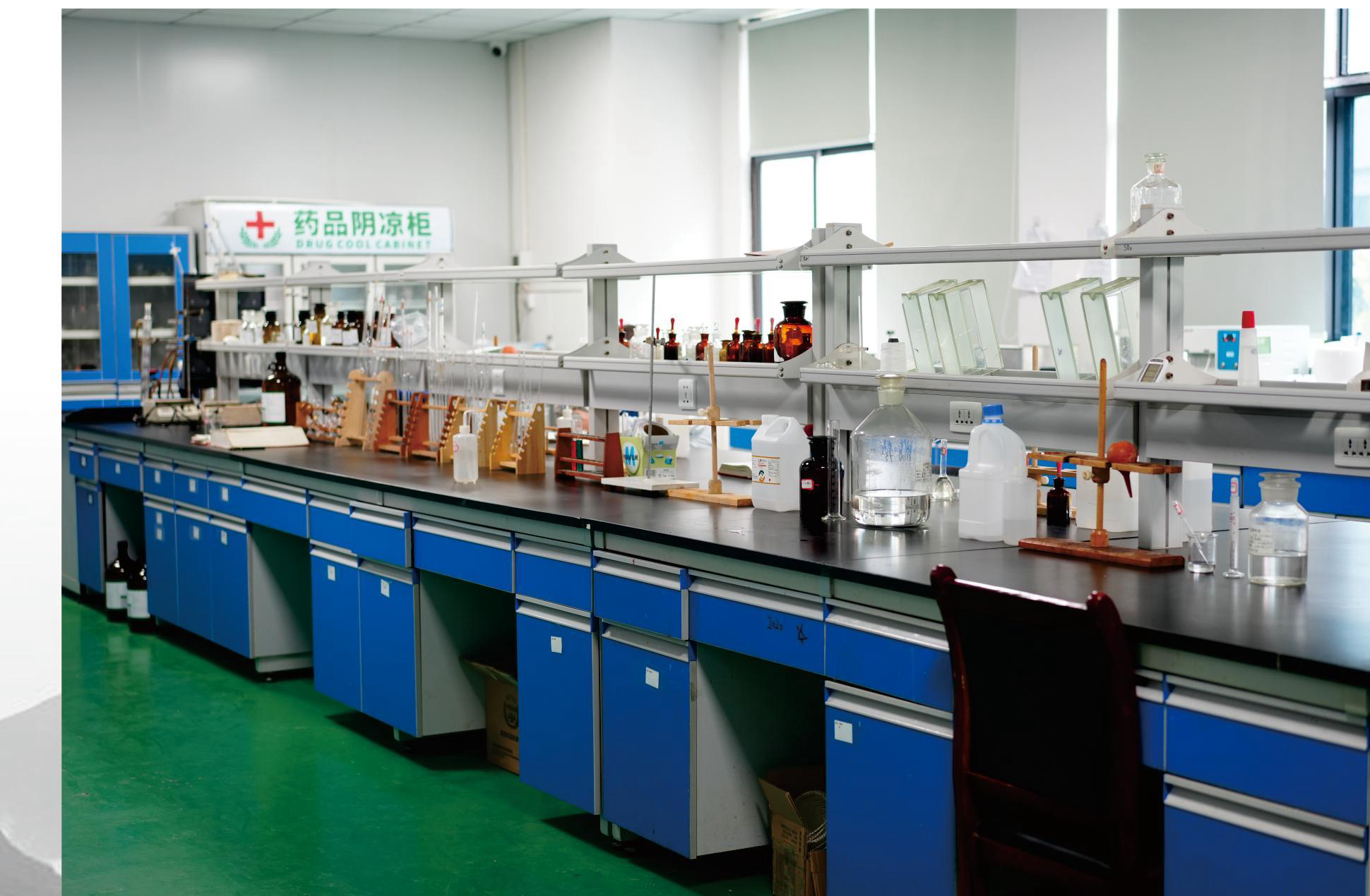 ZowLow quality-control laboratory in Hunan, China